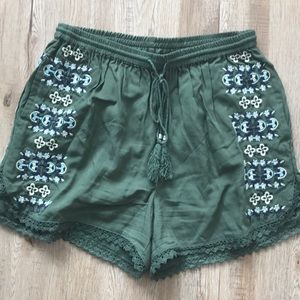 Francesca’s Small Green Embroidered Shorts